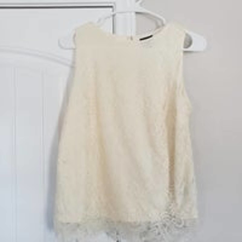 Worthington cream lace tank size xs
